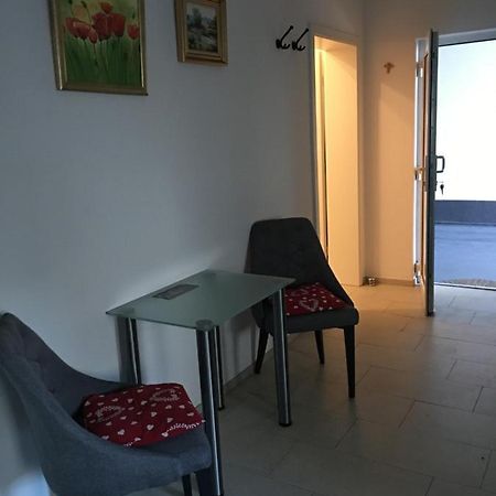 Ferienwohnung Kleine Auszeit Бад-Нойенар-Арвайлер Экстерьер фото